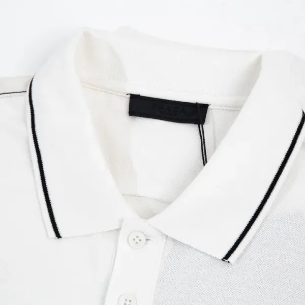 【2026】【 PRADA  公式旗艦店】プラダ    Tシャツ ご好評に付き再入荷！