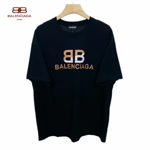 【2026】【BALENCIAGA 公式旗艦店】バレンシアガ Tシャツ ご好評に付き再入荷! 【2026】【BALENCIAGA 公式旗艦店】バレンシアガ Tシャツ ご好評に付き再入荷!