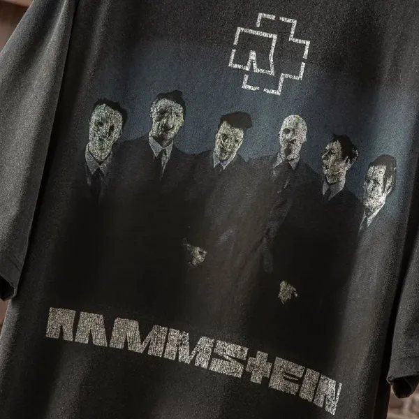 【2026】Balenciaga/バレンシアガ 21SSドイツ戦車楽隊フィギュア半袖Tシャツ 【2026】Balenciaga/バレンシアガ 21SSドイツ戦車楽隊フィギュア半袖Tシャツ