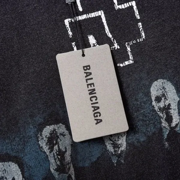 【2026】Balenciaga/バレンシアガ 21SSドイツ戦車楽隊フィギュア半袖Tシャツ 【2026】Balenciaga/バレンシアガ 21SSドイツ戦車楽隊フィギュア半袖Tシャツ