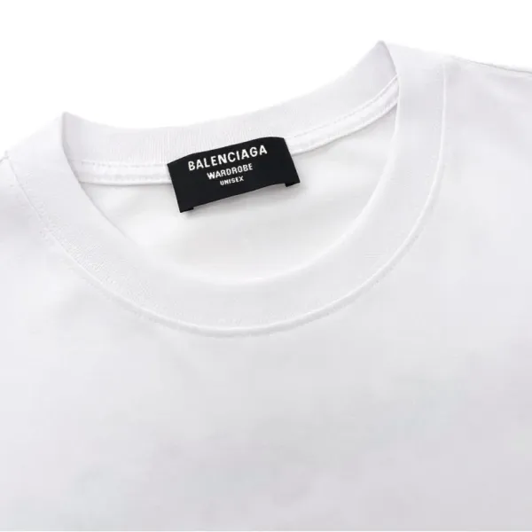 【2026】BALENCIAGA/バレンシアガ 23新作中空立体刺繡カジュアル丸首半袖Tee 【2026】BALENCIAGA/バレンシアガ 23新作中空立体刺繡カジュアル丸首半袖Tee