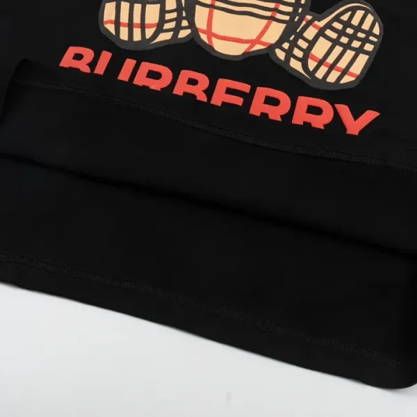 【2026】【BURBERRY 公式旗艦店】バーバリー Tシャツ ご好評に付き再入荷! 【2026】【BURBERRY 公式旗艦店】バーバリー Tシャツ ご好評に付き再入荷!