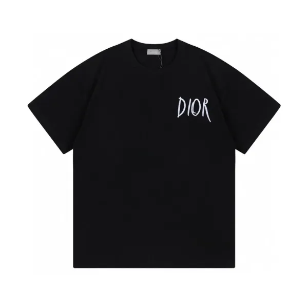 【2026】【 DIOR公式旗艦店】ディオール Tシャツ ご好評に付き再入荷! 【2026】【 DIOR公式旗艦店】ディオール Tシャツ ご好評に付き再入荷!