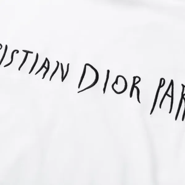 【2026】【 DIOR公式旗艦店】ディオール Tシャツ ご好評に付き再入荷! 【2026】【 DIOR公式旗艦店】ディオール Tシャツ ご好評に付き再入荷!