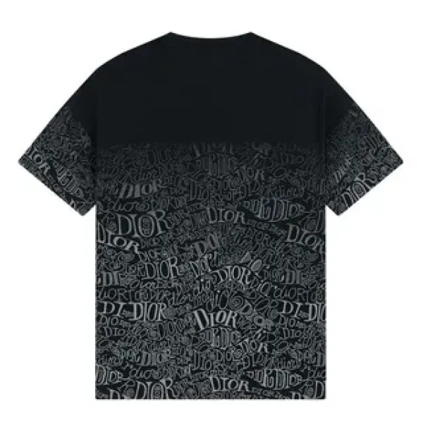 【2026】【 DIOR 公式旗艦店】ディオール Tシャツ ご好評に付き再入荷! 【2026】【 DIOR 公式旗艦店】ディオール Tシャツ ご好評に付き再入荷!