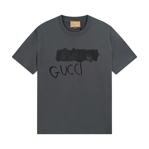 【2026】【GUCCI公式旗艦店】クッチ Tシャツ ご好評に付き再入荷! 【2026】【GUCCI公式旗艦店】クッチ Tシャツ ご好評に付き再入荷!