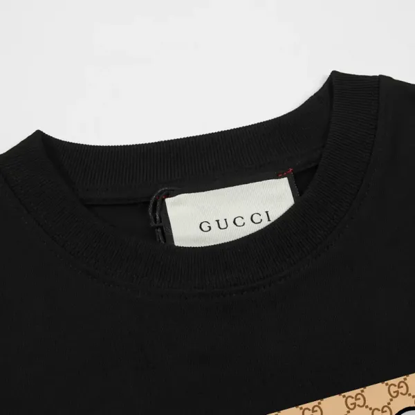 【2026】【GUCCI公式旗艦店】クッチ Tシャツ ご好評に付き再入荷! 【2026】【GUCCI公式旗艦店】クッチ Tシャツ ご好評に付き再入荷!