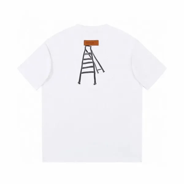 【2026】【LOUIS VUITTON 公式旗艦店】ルイヴィトン Tシャツ ご好評に付き再入荷! 【2026】【LOUIS VUITTON 公式旗艦店】ルイヴィトン Tシャツ ご好評に付き再入荷!