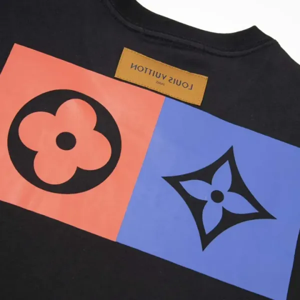 【2026】【LOUIS VUITTON  公式旗艦店】ルイヴィトン   Tシャツ ご好評に付き再入荷！