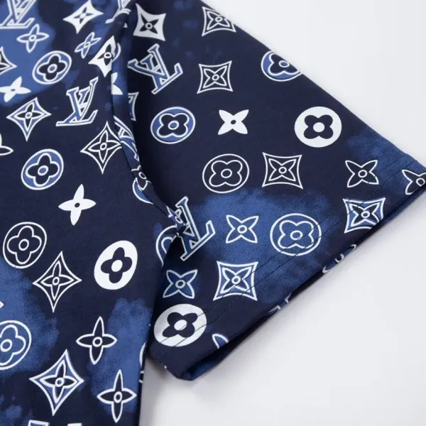 【2026】【LOUIS VUITTON 公式旗艦店】ルイヴィトン Tシャツ ご好評に付き再入荷! 【2026】【LOUIS VUITTON 公式旗艦店】ルイヴィトン Tシャツ ご好評に付き再入荷!