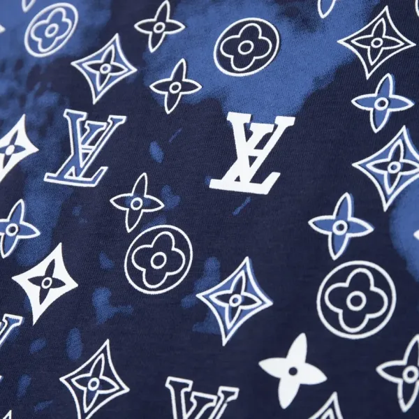 【2026】【LOUIS VUITTON 公式旗艦店】ルイヴィトン Tシャツ ご好評に付き再入荷! 【2026】【LOUIS VUITTON 公式旗艦店】ルイヴィトン Tシャツ ご好評に付き再入荷!