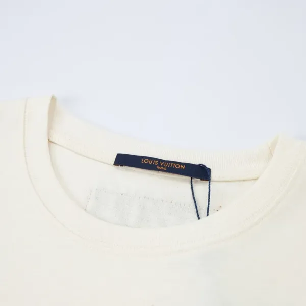 【2026】【LOUIS VUITTON  公式旗艦店】ルイヴィトン   Tシャツ ご好評に付き再入荷！