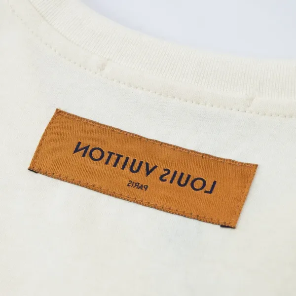 【2026】【LOUIS VUITTON  公式旗艦店】ルイヴィトン   Tシャツ ご好評に付き再入荷！