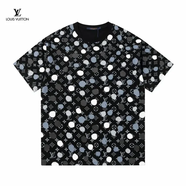 【2026】【LOUIS VUITTON 公式旗艦店】ルイヴィトン Tシャツ ご好評に付き再入荷! 【2026】【LOUIS VUITTON 公式旗艦店】ルイヴィトン Tシャツ ご好評に付き再入荷!