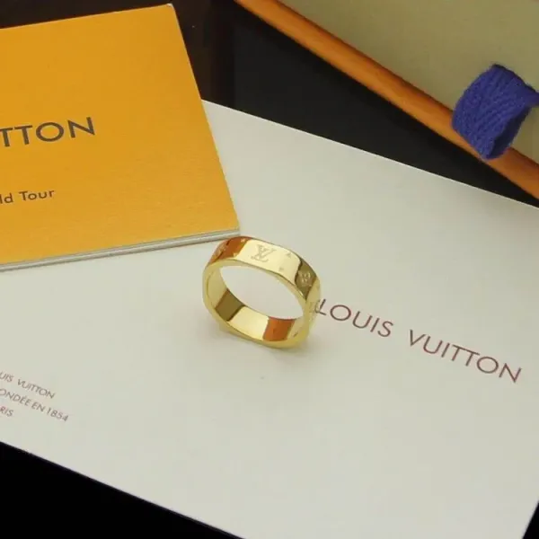 【2026】LOUIS VUITTON(ルイヴィトン)リング、ご好評に付き再入荷! 【2026】LOUIS VUITTON(ルイヴィトン)リング、ご好評に付き再入荷!