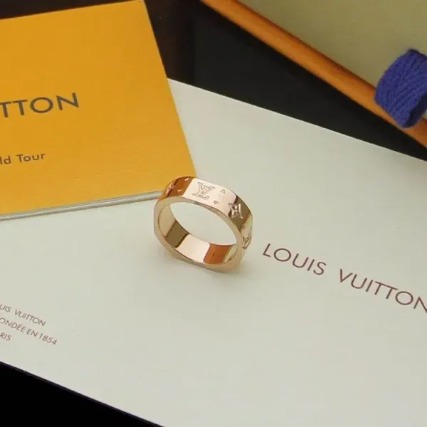 【2026】LOUIS VUITTON(ルイヴィトン)リング、ご好評に付き再入荷! 【2026】LOUIS VUITTON(ルイヴィトン)リング、ご好評に付き再入荷!