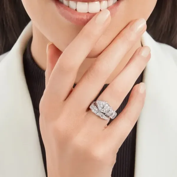 【2026】BVLGARI ブルガリ リング 指輪 セルペンティ ホワイトゴールド 【2026】BVLGARI ブルガリ リング 指輪 セルペンティ ホワイトゴールド
