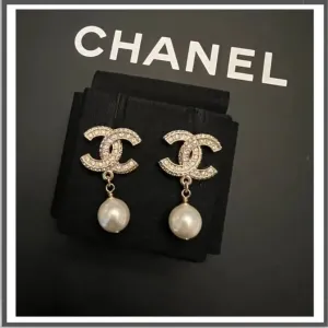 【2026】【パール付CHANEL★★】シャネル☆ピアス☆