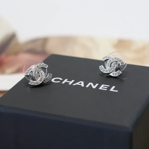 【2026】レア商品!CHANEL シャネル ピアス CC マーク A88429 A95896 【2026】レア商品!CHANEL シャネル ピアス CC マーク A88429 A95896