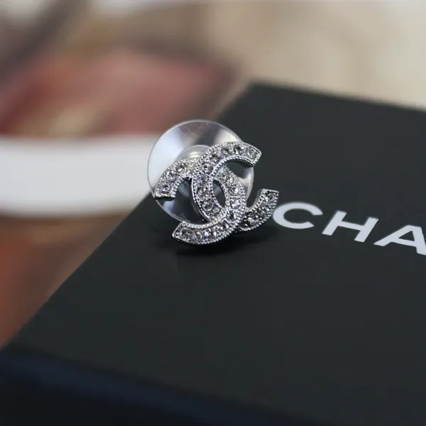 【2026】レア商品!CHANEL シャネル ピアス CC マーク A88429 A95896 【2026】レア商品!CHANEL シャネル ピアス CC マーク A88429 A95896