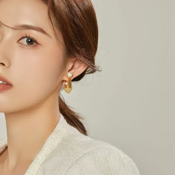 【2026】DIOR (ディオール) パール ピアス