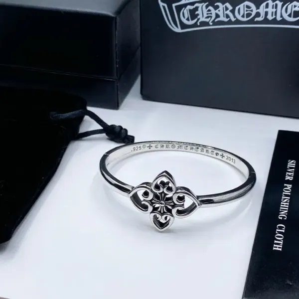 【2026】【Chrome Hearts】  男性と女性のためのクロエハートファッションパーソナリティリング