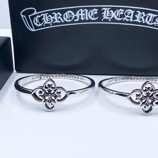 【2026】【Chrome Hearts】  男性と女性のためのクロエハートファッションパーソナリティリング