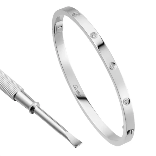 【2026】【Cartier】カルティエ LOVE BRACELET, SMALL MODEL, 10 DIAMONDS ブレスレット、SM、ダイヤモンド10個 【2026】【Cartier】カルティエ LOVE BRACELET, SMALL MODEL, 10 DIAMONDS ブレスレット、SM、ダイヤモンド10個