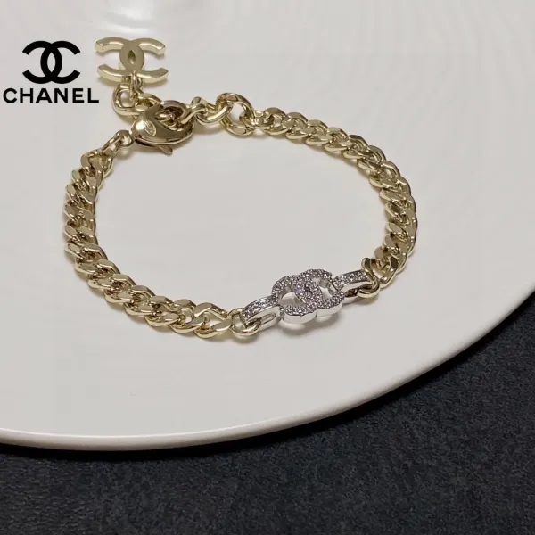 【2026】【CHANEL】ブレスレット、ファッションシンプルなスタイル 【2026】【CHANEL】ブレスレット、ファッションシンプルなスタイル