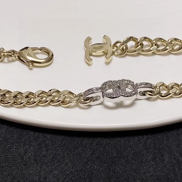 【2026】【CHANEL】ブレスレット、ファッションシンプルなスタイル 【2026】【CHANEL】ブレスレット、ファッションシンプルなスタイル