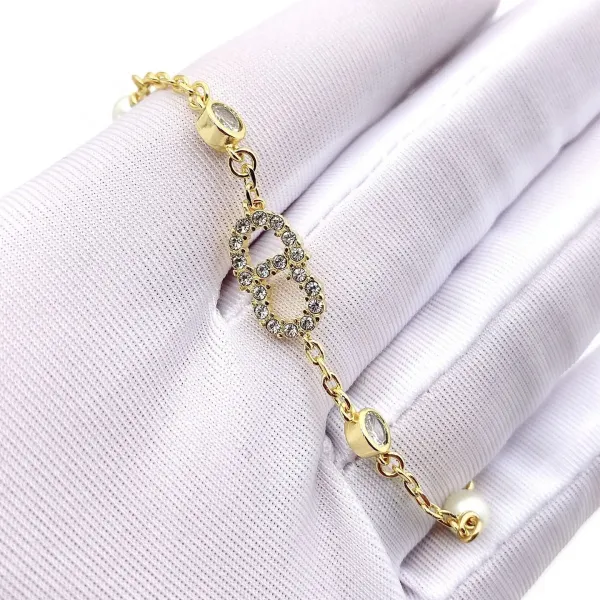 【2026】【DIOR】ブレスレット、ファッションシンプルなスタイル 【2026】【DIOR】ブレスレット、ファッションシンプルなスタイル