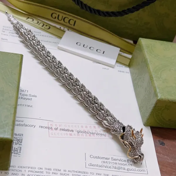 【2026】【 GUCCI】ブレスレット、ファッションシンプルなスタイル 【2026】【 GUCCI】ブレスレット、ファッションシンプルなスタイル