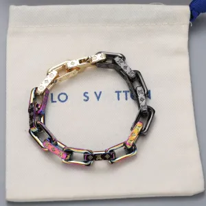 【2026】LV LOUIS VUITTON(ルイヴィトン) LV ブレスレット 【2026】LV LOUIS VUITTON(ルイヴィトン) LV ブレスレット