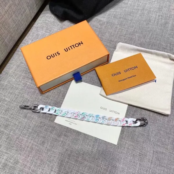 【2026】Louis Vuitton(ルイヴィトン) ブレスレット 21cm ネックレス 50cm 【2026】Louis Vuitton(ルイヴィトン) ブレスレット 21cm ネックレス 50cm