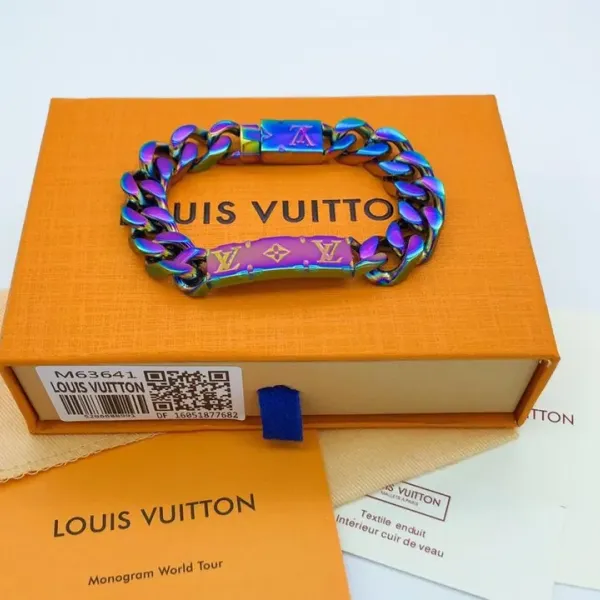 【2026】LV Louis Vuitton(ルイヴィトン) LV ブレスレット 6 カラー 21cm 【2026】LV Louis Vuitton(ルイヴィトン) LV ブレスレット 6 カラー 21cm