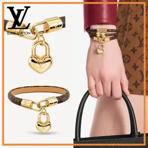 【2026】完売前にLOUIS VUITTON ブラスレ クレイジー イン ロック 【2026】完売前にLOUIS VUITTON ブラスレ クレイジー イン ロック
