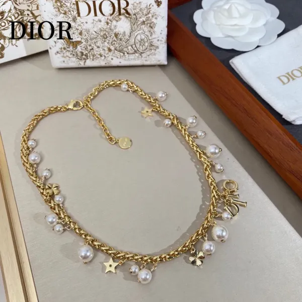 【2026】【DIOR】ネックレス、新しいネックレス万能シンプルファッションオーナメント 【2026】【DIOR】ネックレス、新しいネックレス万能シンプルファッションオーナメント