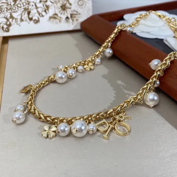 【2026】【DIOR】ネックレス、新しいネックレス万能シンプルファッションオーナメント 【2026】【DIOR】ネックレス、新しいネックレス万能シンプルファッションオーナメント