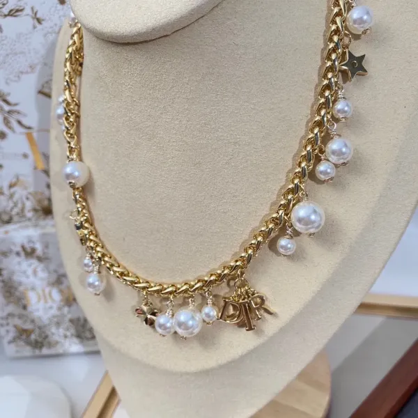 【2026】【DIOR】ネックレス、新しいネックレス万能シンプルファッションオーナメント 【2026】【DIOR】ネックレス、新しいネックレス万能シンプルファッションオーナメント