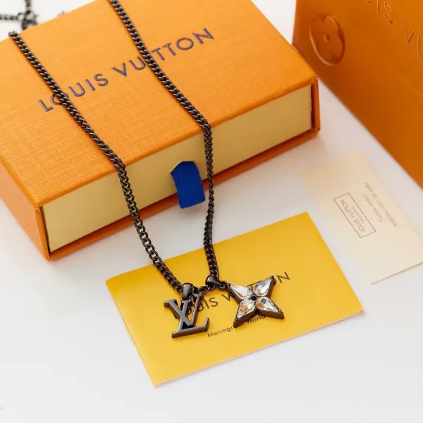 【2026】LV LOUIS VUITTON（ルイヴィトン）STAR BLOSSOM ネックレス