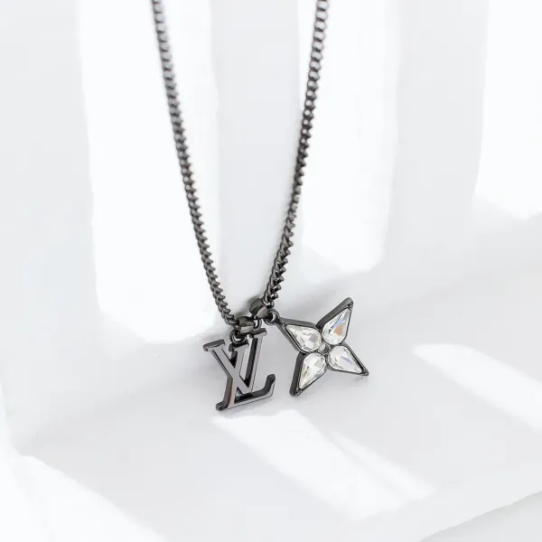 【2026】LV LOUIS VUITTON（ルイヴィトン）STAR BLOSSOM ネックレス