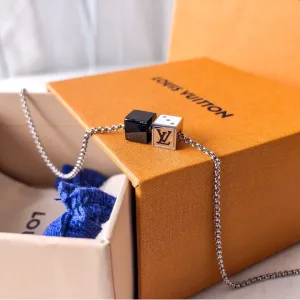 【2026】LOUIS VUITTON(ルイヴィトン)ダイス ネックレス 【2026】LOUIS VUITTON(ルイヴィトン)ダイス ネックレス