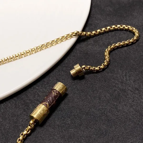 【2026】【 LOUIS VUITTON】ネックレス、新しいネックレス万能シンプルファッションオーナメント 【2026】【 LOUIS VUITTON】ネックレス、新しいネックレス万能シンプルファッションオーナメント