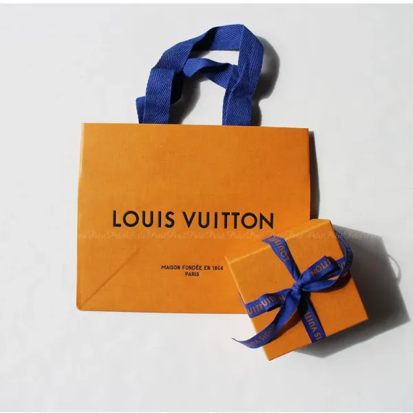 【2026】☆Louis Vuitton★イニシャル ネックレス/LV&ME 【2026】☆Louis Vuitton★イニシャル ネックレス/LV&ME