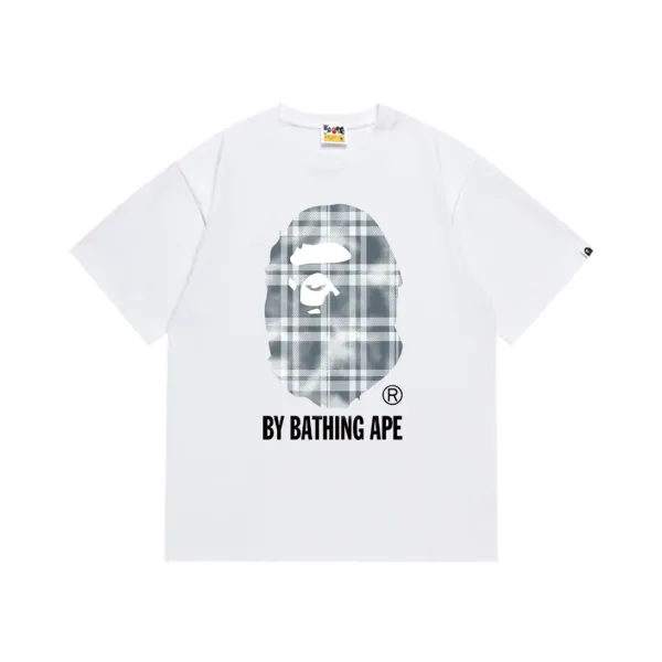 【BAPE 公式旗艦店】Tシャツご好評に付き再入荷 24627 【BAPE 公式旗艦店】Tシャツご好評に付き再入荷 24627