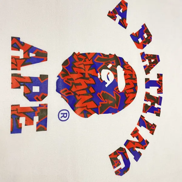 【BAPE  公式旗艦店】Tシャツご好評に付き再入荷！