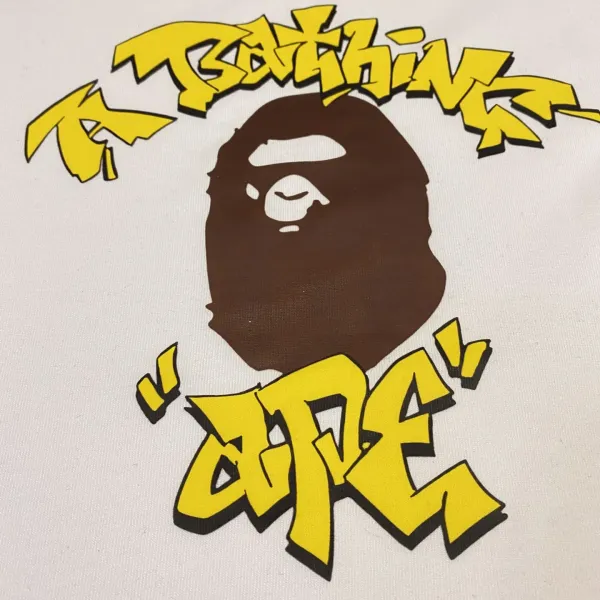 【BAPE 公式旗艦店】Tシャツご好評に付き再入荷! 【BAPE 公式旗艦店】Tシャツご好評に付き再入荷!