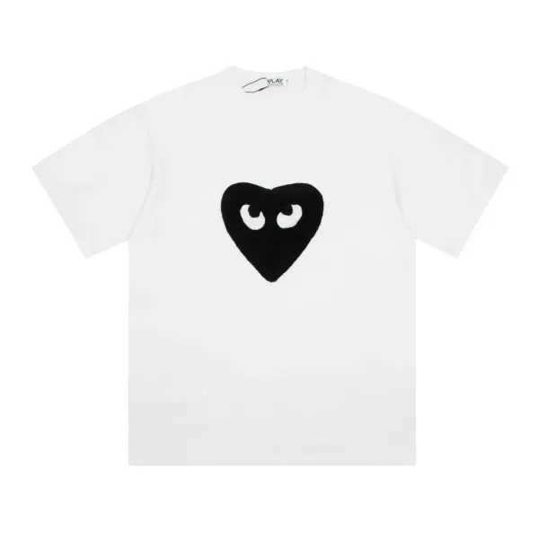 CDGP 【COMME DES GARCONS PLAY 公式旗艦店】 コム デ ギャルソン プレイ Tシャツご好評に付き再入荷! CDGP 【COMME DES GARCONS PLAY 公式旗艦店】 コム デ ギャルソン プレイ Tシャツご好評に付き再入荷!