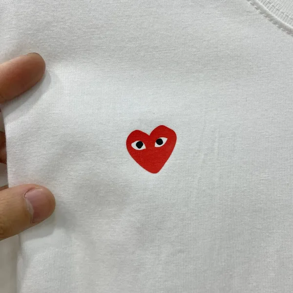 CDGP 【COMME DES GARCONS PLAY 公式旗艦店】 コム デ ギャルソン プレイ   Tシャツご好評に付き再入荷！