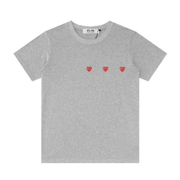 CDGP 【COMME DES GARCONS PLAY 公式旗艦店】 コム デ ギャルソン プレイ Tシャツご好評に付き再入荷! CDGP 【COMME DES GARCONS PLAY 公式旗艦店】 コム デ ギャルソン プレイ Tシャツご好評に付き再入荷!